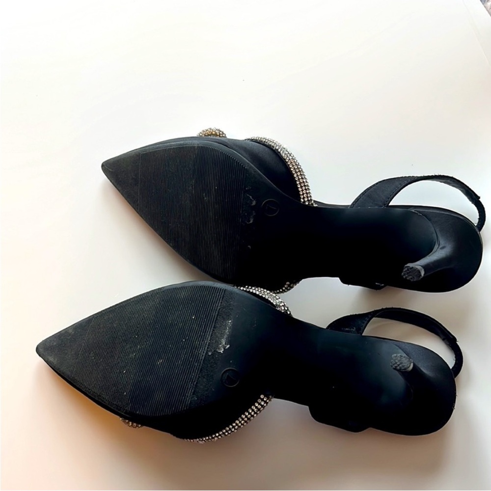 Black Heels - Picture 4 of 7